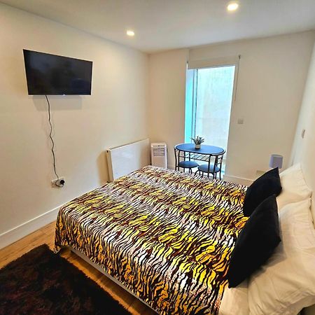 Oliver Double Room Лондон Экстерьер фото