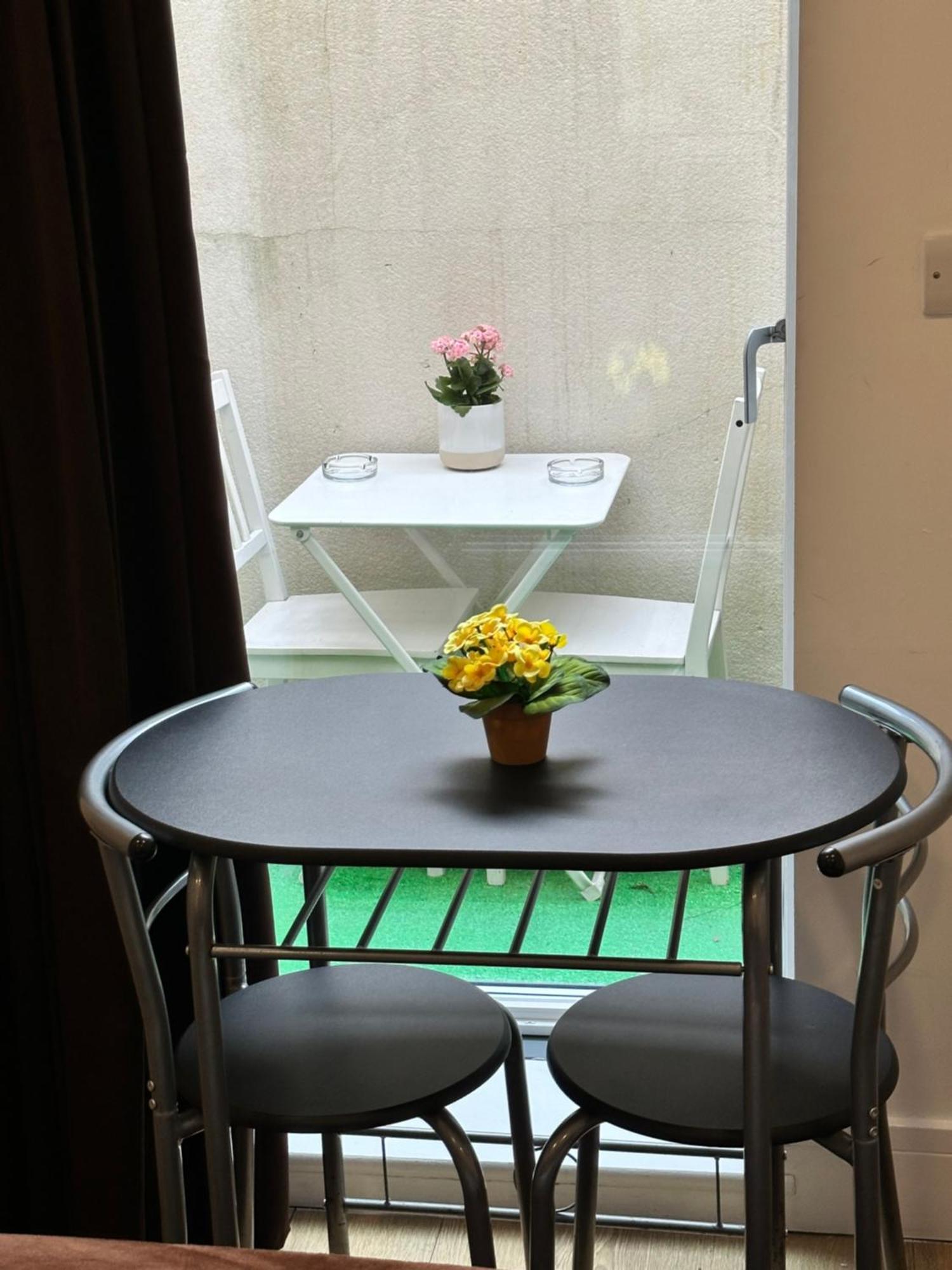 Oliver Double Room Лондон Экстерьер фото