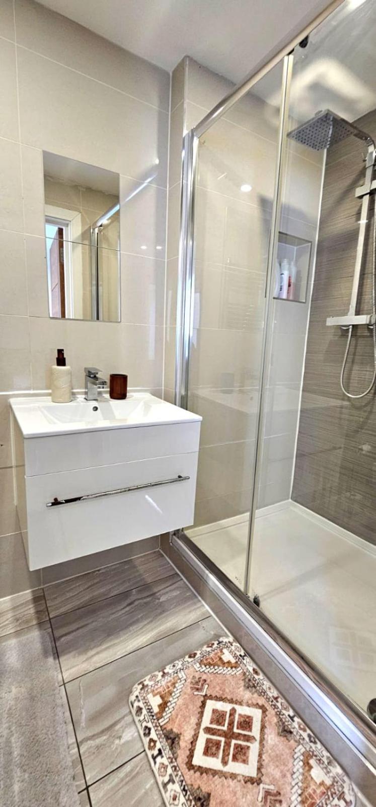 Oliver Double Room Лондон Экстерьер фото