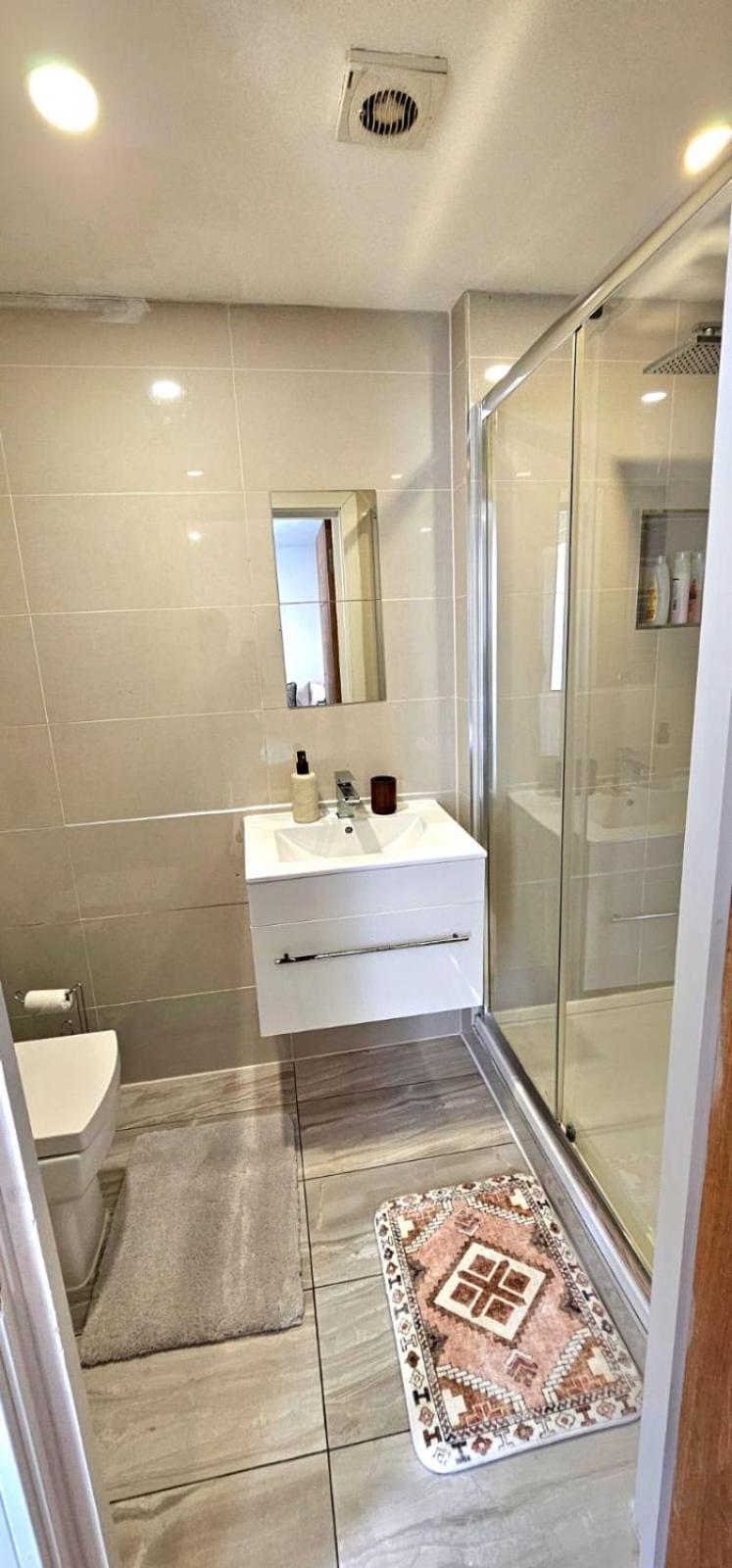 Oliver Double Room Лондон Экстерьер фото