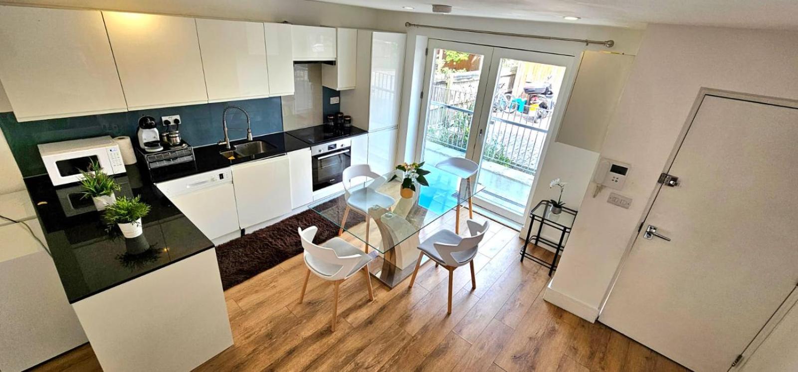 Oliver Double Room Лондон Экстерьер фото